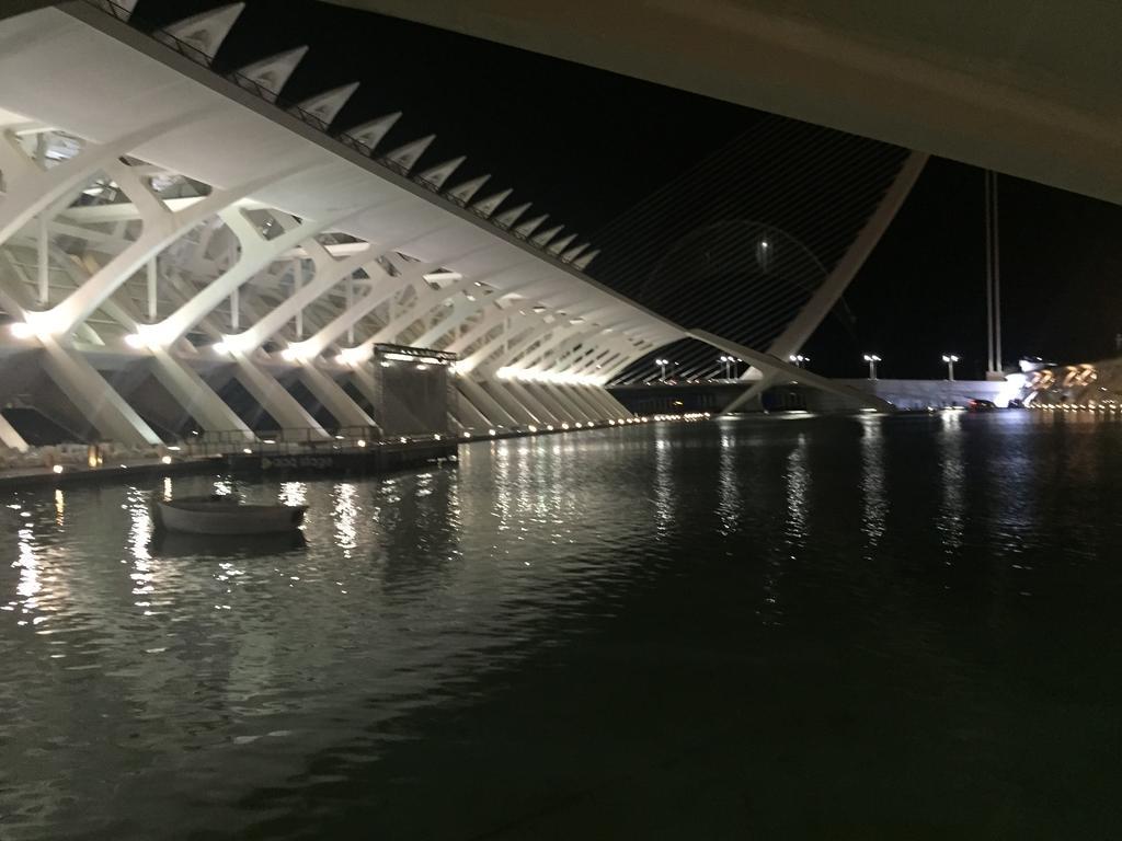Valencia Centro Wifi Daire Oda fotoğraf